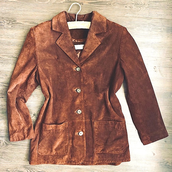 Valerie Stevens Jackets & Blazers - PETITE Valerie Stevens Suede Blazer- Size 10 P